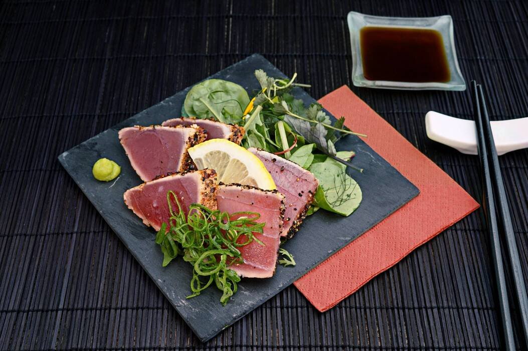 4 Tuna Steaks | Sashimi Grade | 800g